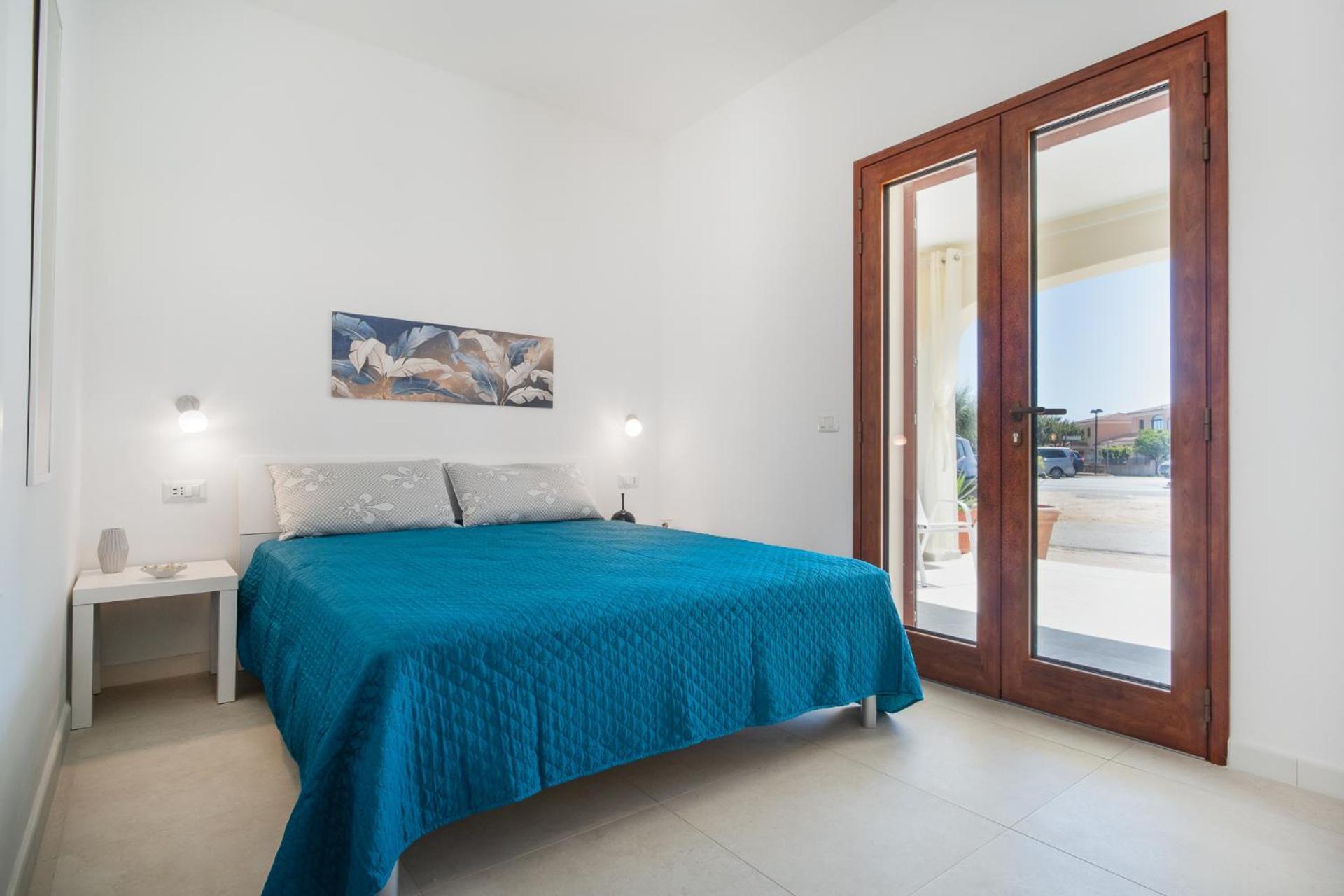 Ambra Holiday Rooms - Rooms & Beach San Teodoro  Eksteriør bilde